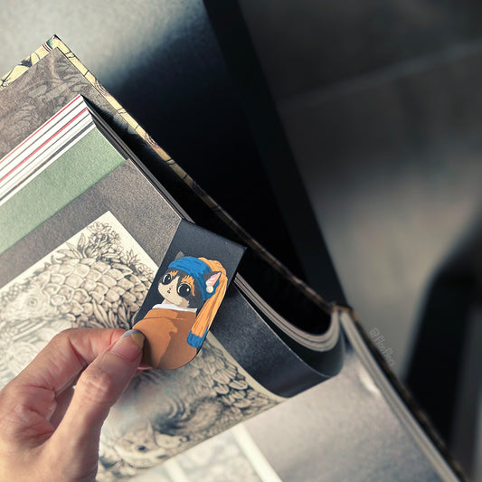 Cat with Purrs - Magnetic Bookmark