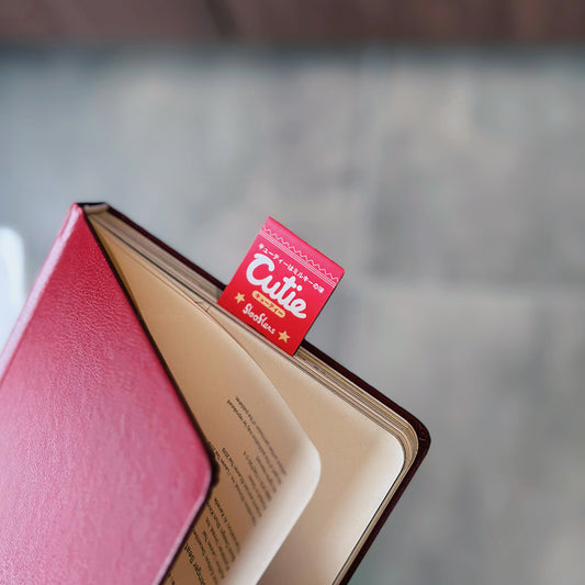 Cutie - Magnetic Bookmark