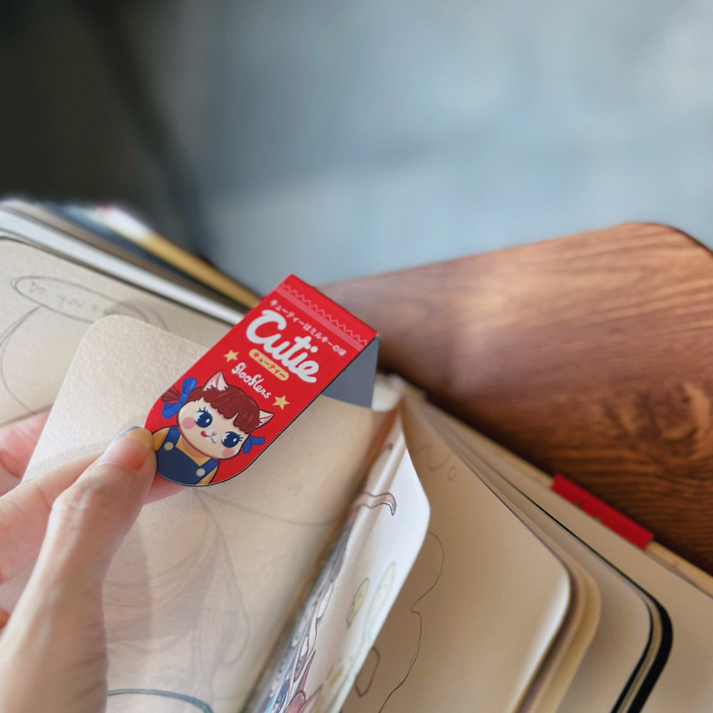 Cutie - Magnetic Bookmark