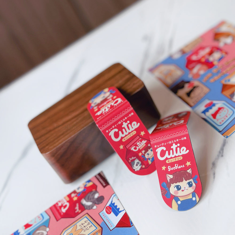 Cutie - Magnetic Bookmark