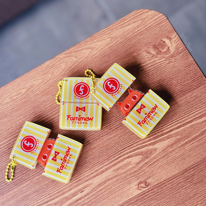 Famimew - Acrylic Pull